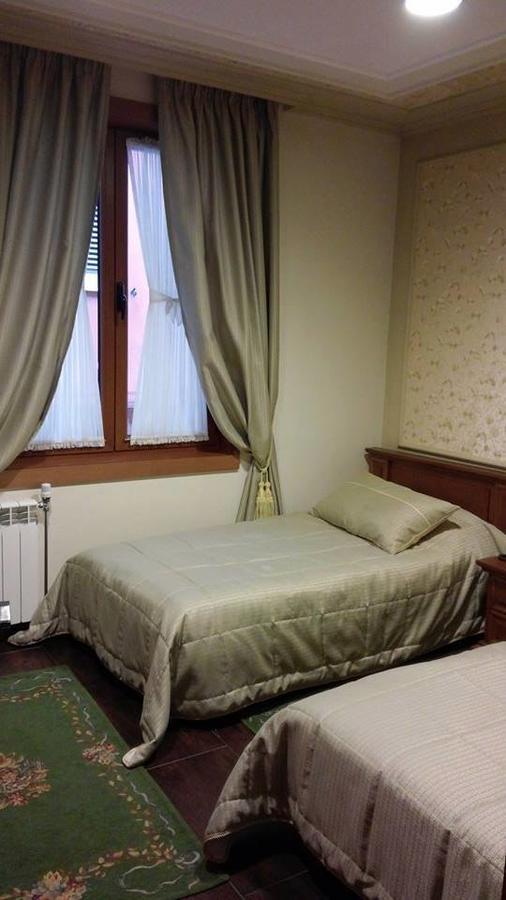 Vila Sigal Pogradec Bagian luar foto
