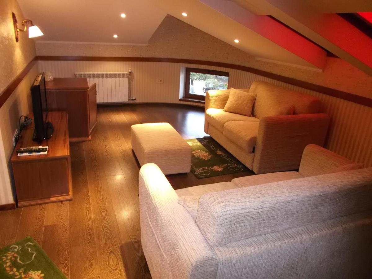 Vila Sigal Pogradec Bagian luar foto
