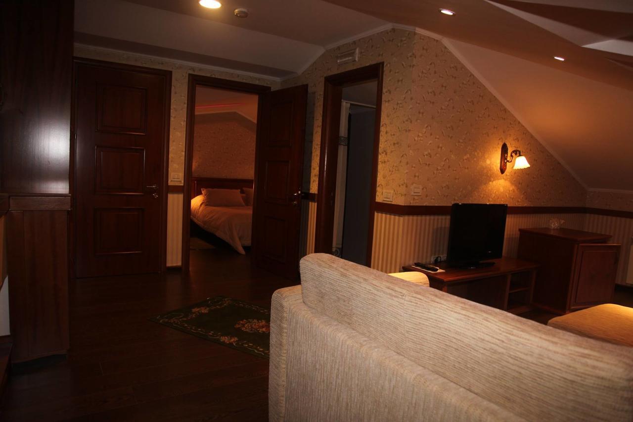 Vila Sigal Pogradec Bagian luar foto