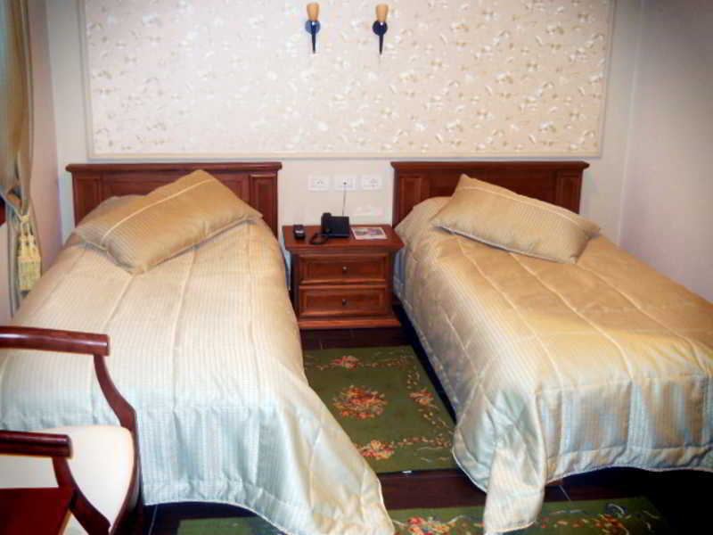 Vila Sigal Pogradec Bagian luar foto